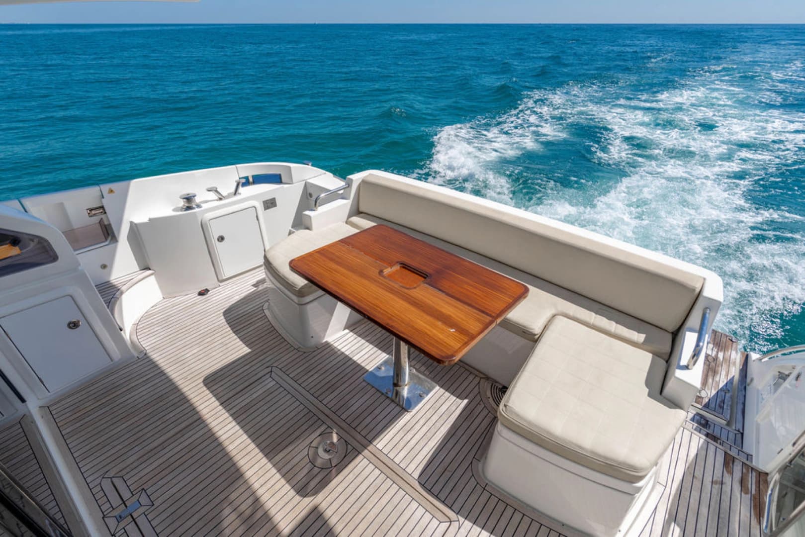 2015 Azimut 54 Flybridge