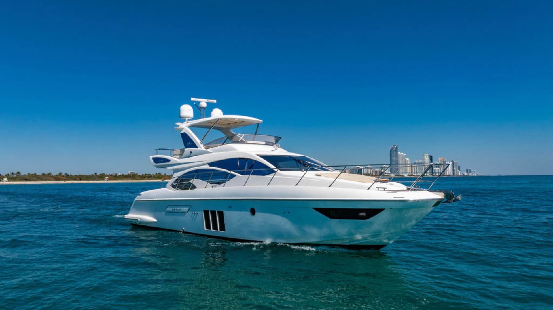 2015 Azimut 54 Flybridge