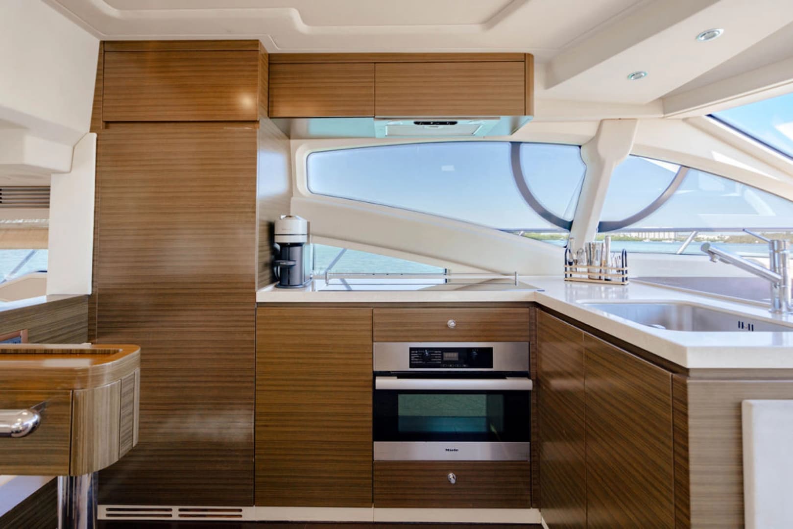 2015 Azimut 54 Flybridge