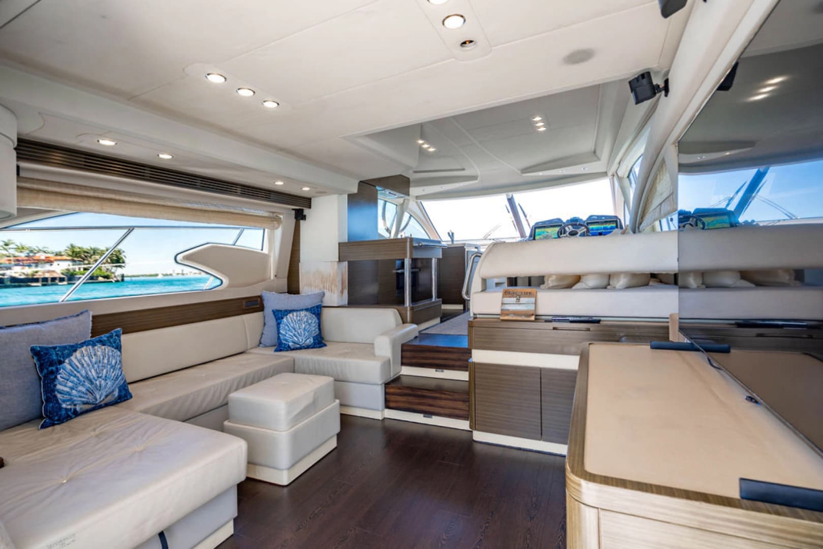 2015 Azimut 54 Flybridge